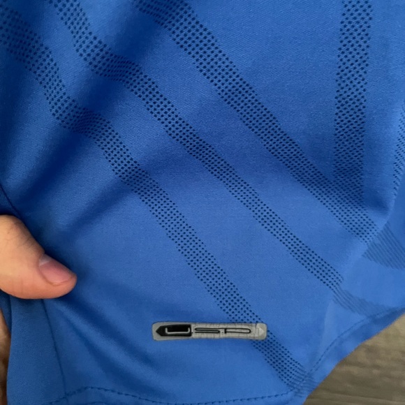 Italy Home Jersey- Fabio Cannavaro’s name and number - Picture 3 of 14